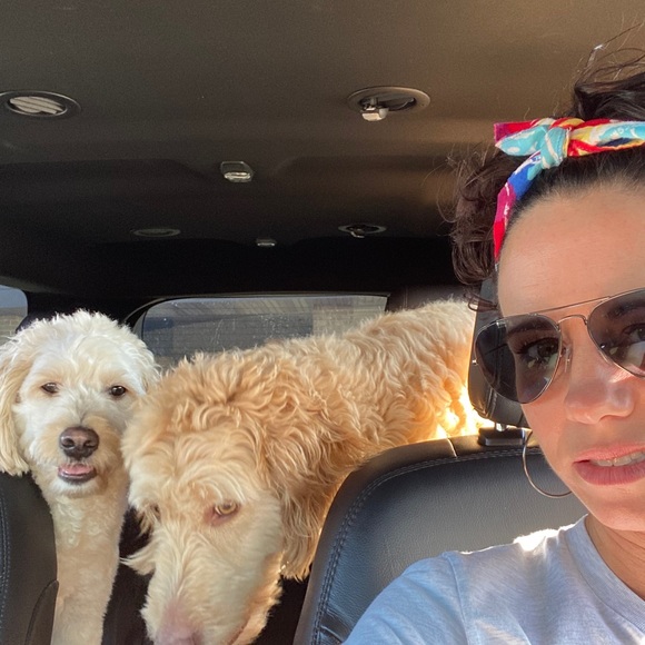 Profile Picture of Keri Meckem (@kerimeckem) on Poshmark