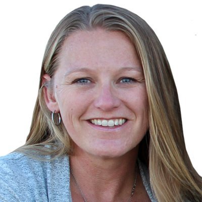 Profile Picture of Shelli Stewart (@ShelliStewart19) on Twitter