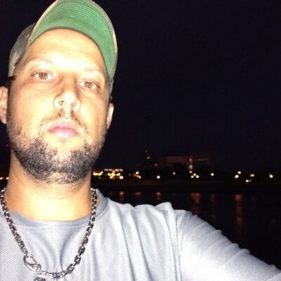 Profile Picture of Christopher Bonnet (@008BONES008) on Twitter