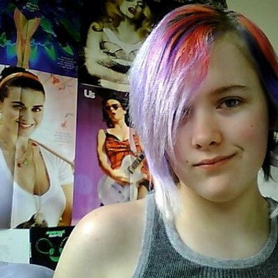 Profile Picture of Jill Calhoun (@leocalhoun) on Twitter