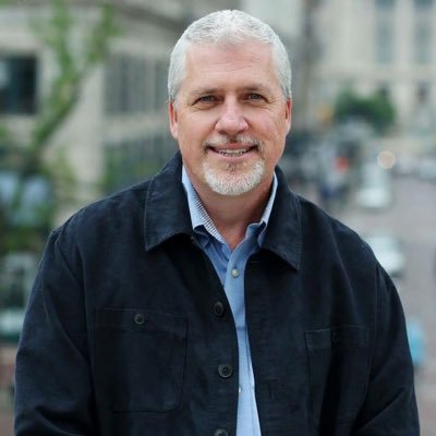 Profile Picture of Dave O'Brien (@DaveOBrienRadio) on Twitter