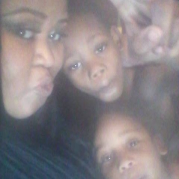 Profile Picture of Danielle Harper (@ladyd723) on Poshmark