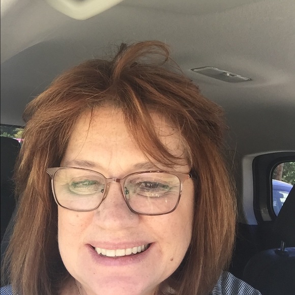 Profile Picture of Christel Tirrell (@smileforme39) on Poshmark