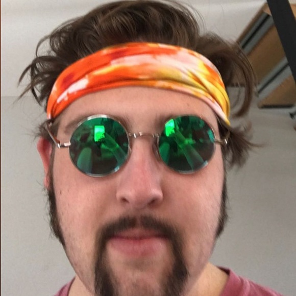 Profile Picture of Jack Behee (@jackbehee) on Poshmark