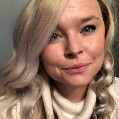 Profile Picture of Alyson Murphy (@aj_Murphy) on Twitter