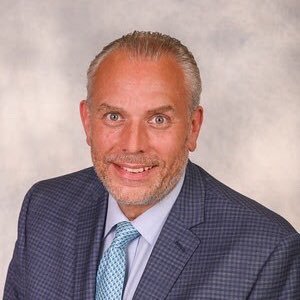 Profile Picture of Coach Dave Thorson (@GrindersWinDT) on Twitter