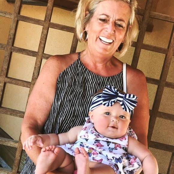 Profile Picture of Beth Boyd (@bethboyd1014) on Poshmark