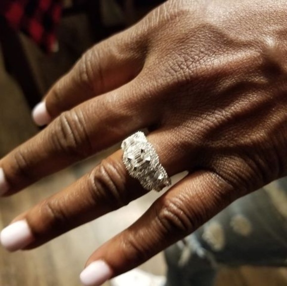 Profile Picture of Curtis Moore (@curtismoore21) on Poshmark