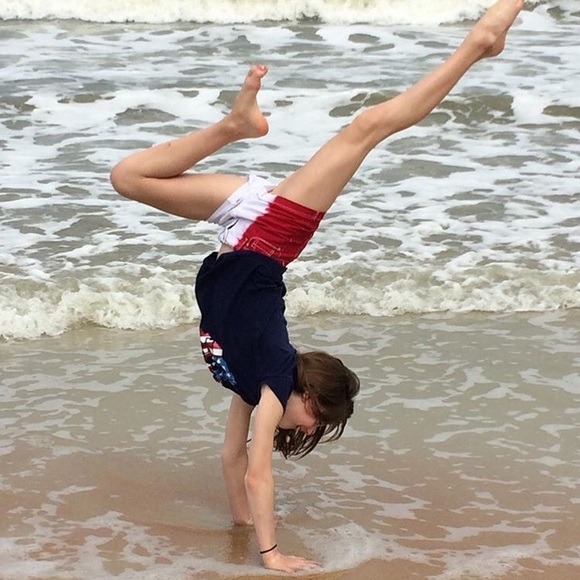 Profile Picture of Julia Lindahl (@julialindahl) on Poshmark