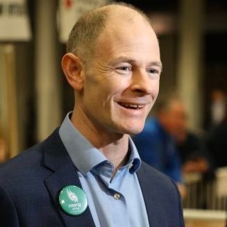 Profile Picture of Ossian Smyth TD (@smytho) on Twitter