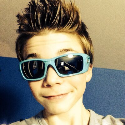 Profile Picture of Carson Lucas (@DubstepStarss) on Twitter
