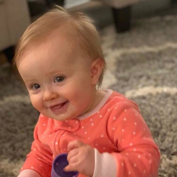 Profile Picture of Deb Cutchall (@dcutchall) on Poshmark