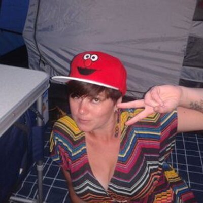 Profile Picture of Kim Whitlock (@dimmykimmy) on Twitter
