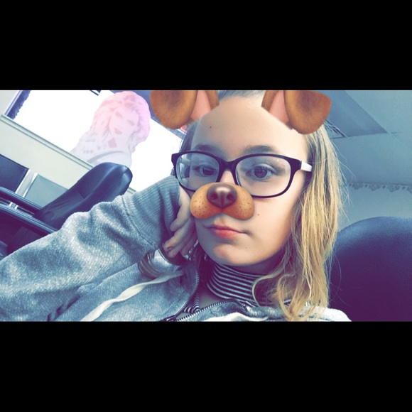 Profile Picture of Adrian Mcdaniel (@adriezzzz) on Poshmark