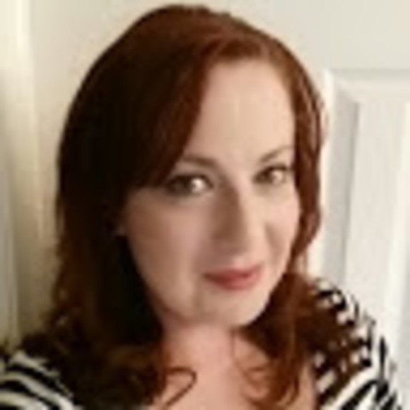 Profile Picture of Amber Bartholomeusz (@amberbart1981) on Poshmark