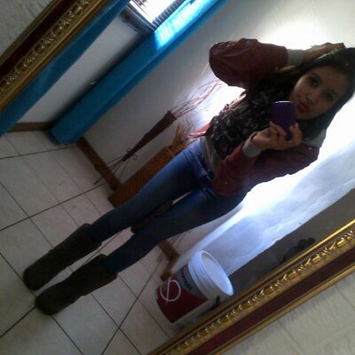 Profile Picture of Aimee Leigh Daniels (@aimeeleighdanY) on Twitter