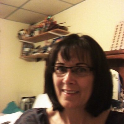 Profile Picture of Lorraine Acker (@lorraineac) on Twitter