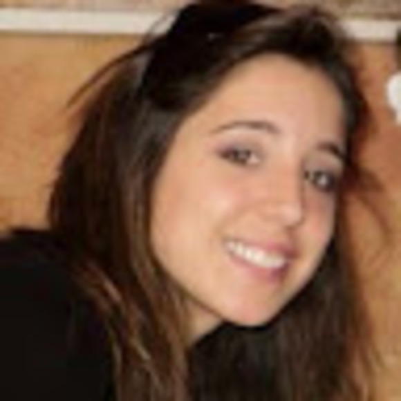 Profile Picture of Pauline Arsenault (@crazypopo) on Poshmark