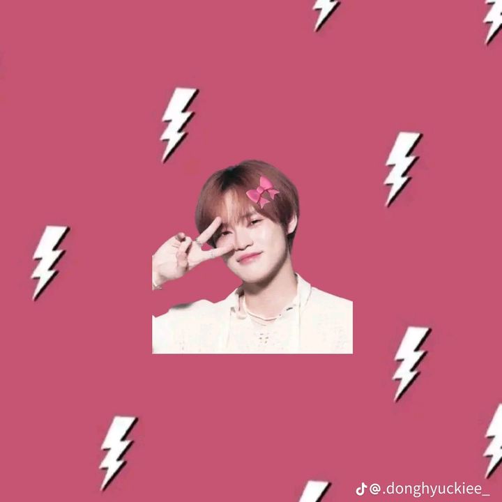 Profile Picture of markhyuck.era (@markhyucknominjichen) on Tiktok