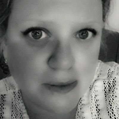 Profile Picture of Mariela Delgado (@fly7787) on Twitter