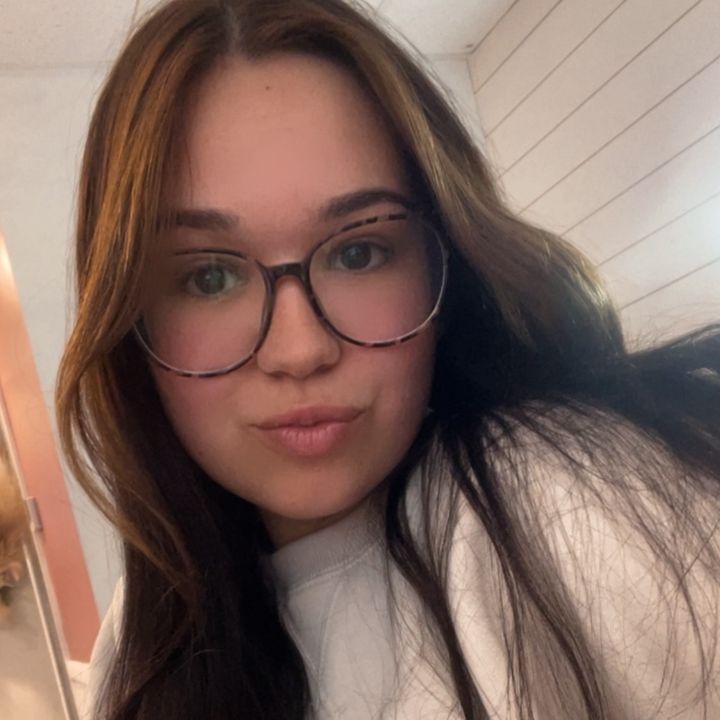 Profile Picture of carinamillerrr (@carinamillerrr) on Tiktok