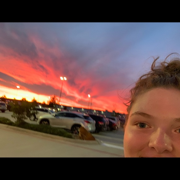 Alexis Dudash - Poshmark Profile Picture of Alexis Dudash (@dudash03) on Poshmark