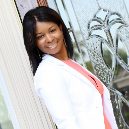 Profile Picture of Aimee Colvin (@Aimee_TXRealtor) on Twitter