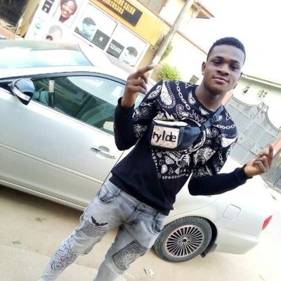 Profile Picture of Perry Chase (@PerryChase16) on Twitter