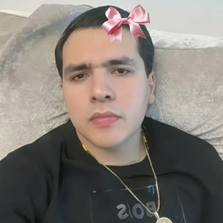 Profile Picture of Clarissa (@clarissaswack) on Tiktok