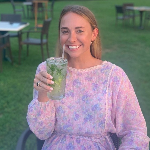 Profile Picture of Natalie Kanter (@nataliekanterr) on Poshmark