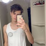 Profile Picture of Derek Valentine (@derekmvalentine) on Instagram