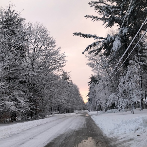 Hannah Ducasse - Poshmark Profile Picture of Hannah Ducasse (@hducasse1715) on Poshmark