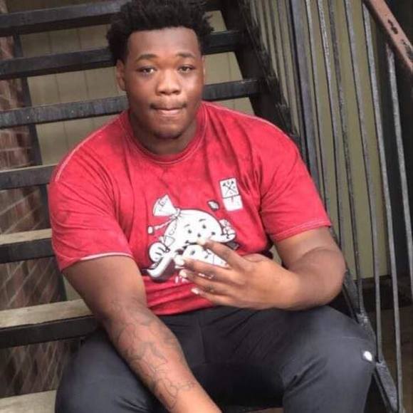 Dooley Tootimes - Poshmark Profile Picture of Dooley Tootimes (@dooleytootimes) on Poshmark