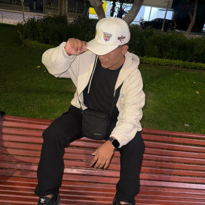 Profile Picture of Erick Alvarez (@erickalvarez715) on Tiktok