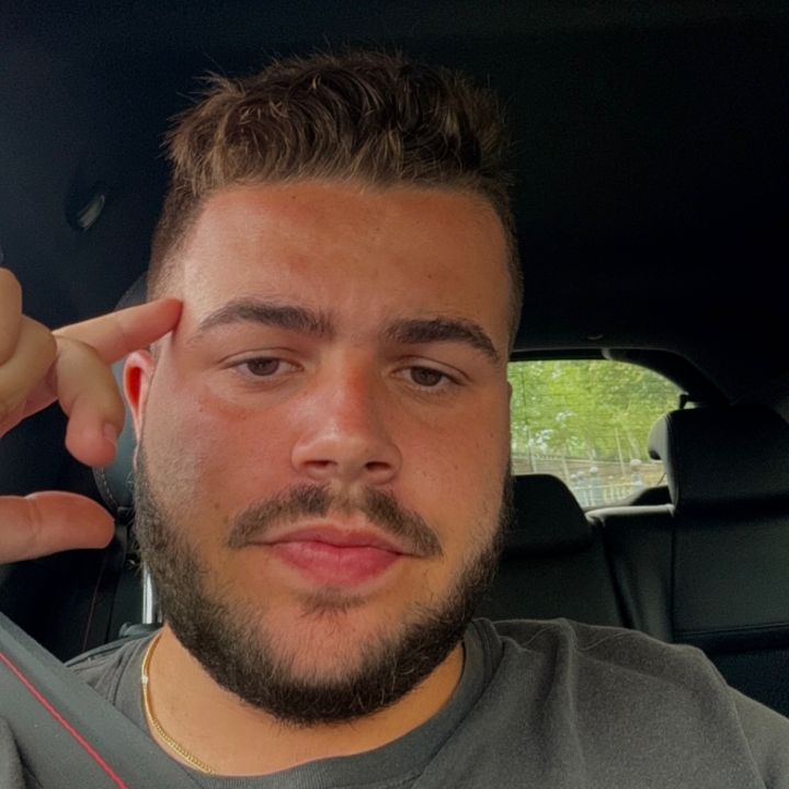 Profile Picture of Louis Cala (@louiscala) on Tiktok