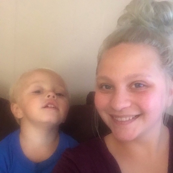 Profile Picture of Danielle Kirby (@dkirby32292) on Poshmark