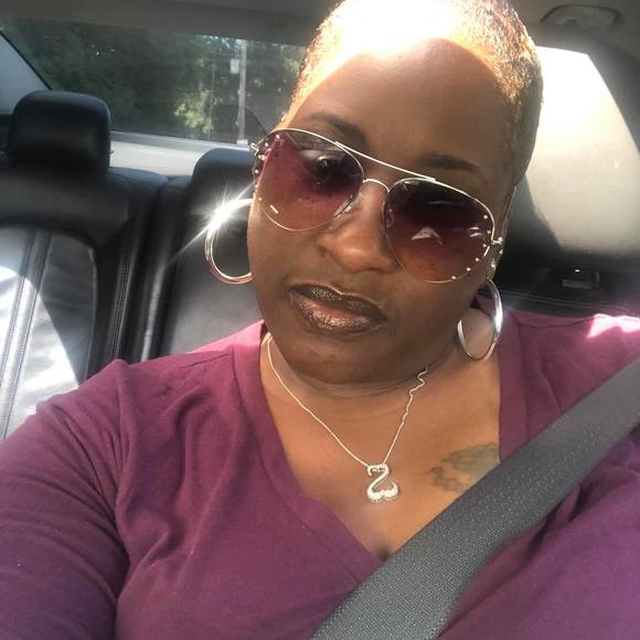 Profile Picture of Kim Upshaw-irvin (@kimupshaw91) on Poshmark