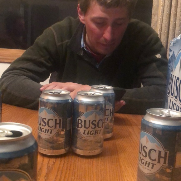 Profile Picture of Cole Werdal (@colewerdal) on Poshmark