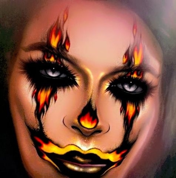 Profile Picture of Nichole Sharp (@nicholesharp29) on Poshmark