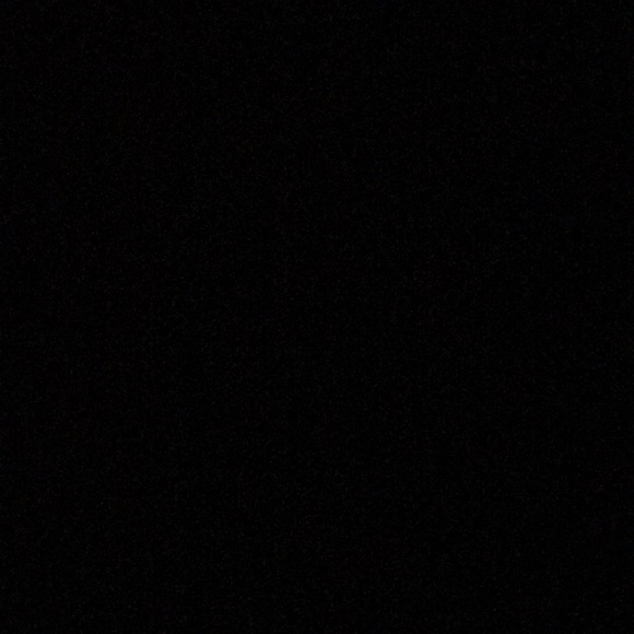 Profile Picture of Lautaro Artigala (@lautaroa28) on Poshmark