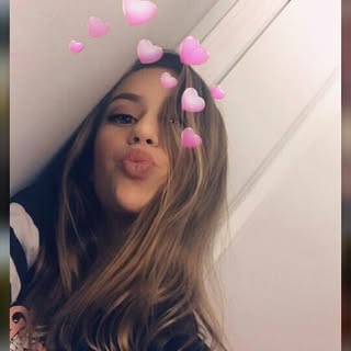 Profile Picture of paula Santos (@paulsant_) on Instagram