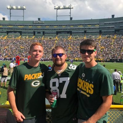 Profile Picture of James Fox (@jamesfox23) on Twitter