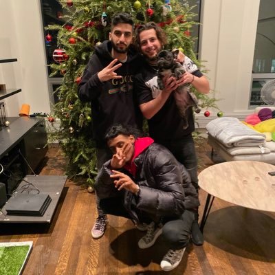 Profile Picture of ُّJًٌْٰuًًٌَّْْbًَْa (@adnanhaider931) on Twitter