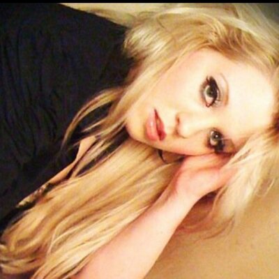 Profile Picture of Lisa Heikkinen (@SuomenMiss) on Twitter