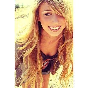Profile Picture of Lara Mara (@thegreasyfrydoesntlie) on Myspace