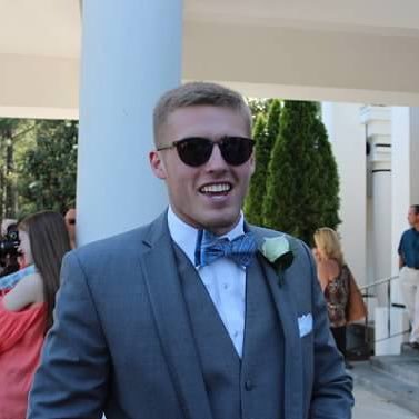 Profile Picture of Steven Runge (@steven_runge10) on Twitter