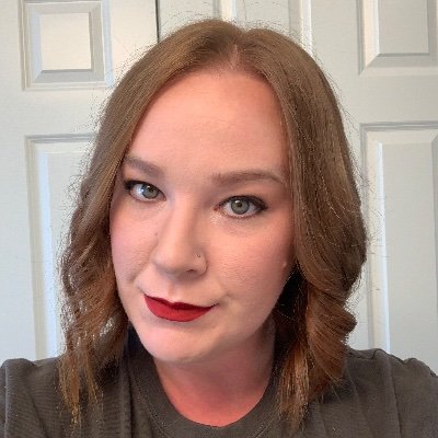 Profile Picture of Jessica Pickel (@SnappedGinger17) on Twitter