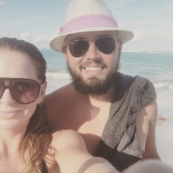 Profile Picture of Corey Bruce (@coreyjbruce) on Poshmark