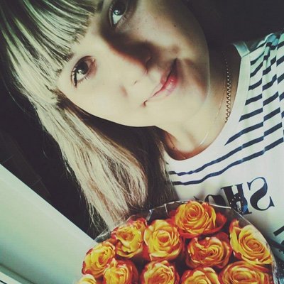 Profile Picture of Malina ♔ (@Malina_Kim) on Twitter