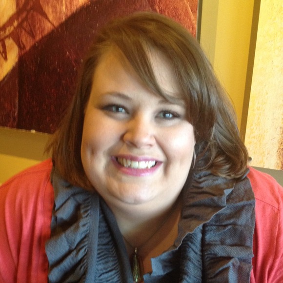 Profile Picture of Stacey Hagopian (@staylee77) on Poshmark